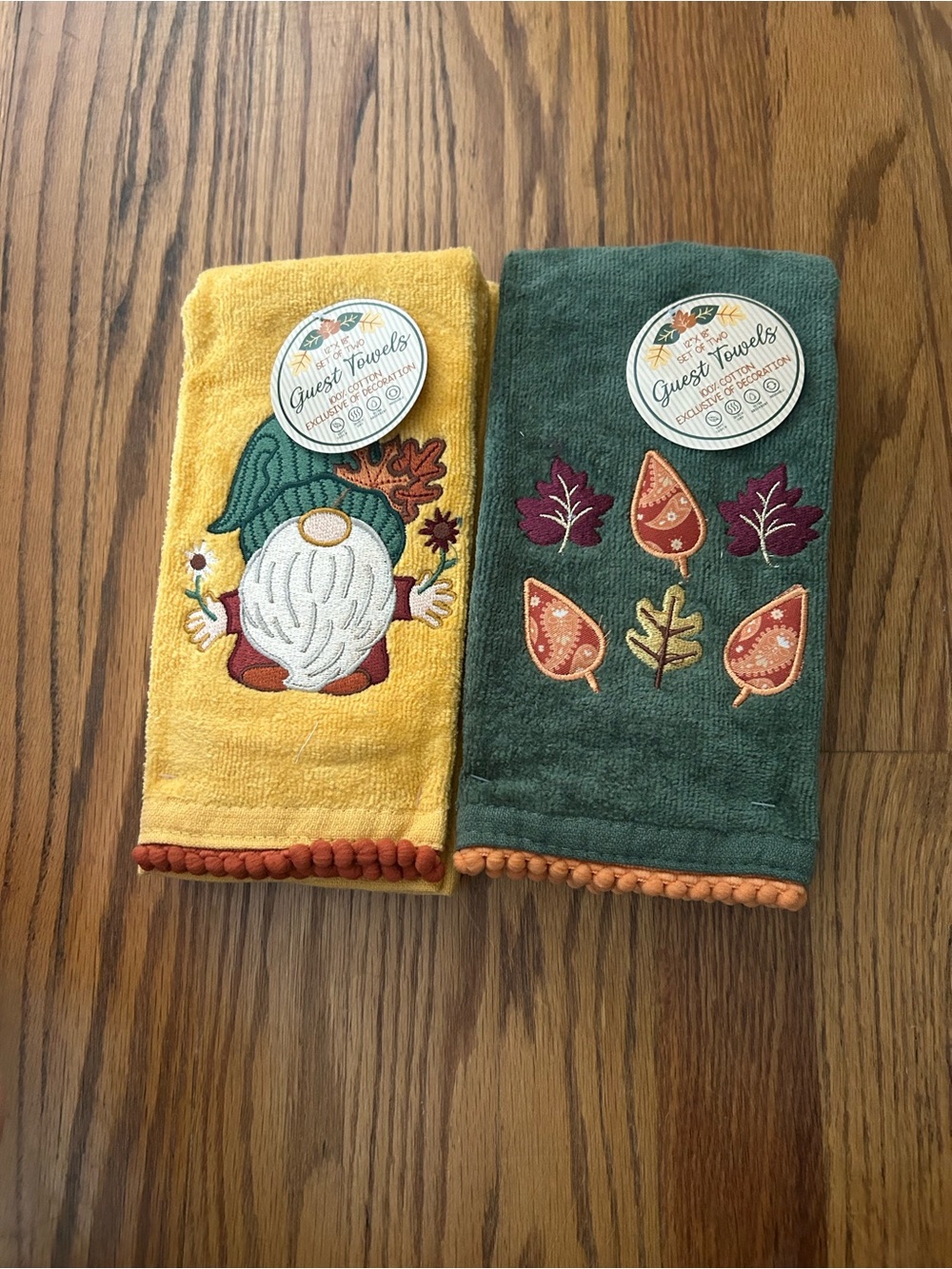 Lot: Rustic Fairycore Cottagecore Fall Inspired 12 x 18 Inch Guest Towels - NWT